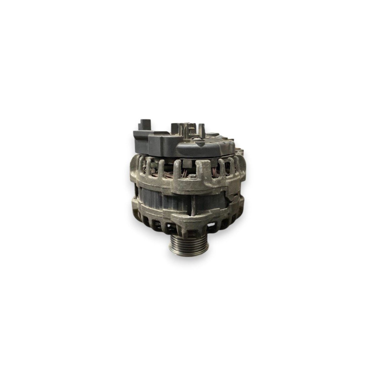 Alternatore dacia dokker 1.5 diesel (2013-2021) Cod: 231002949r