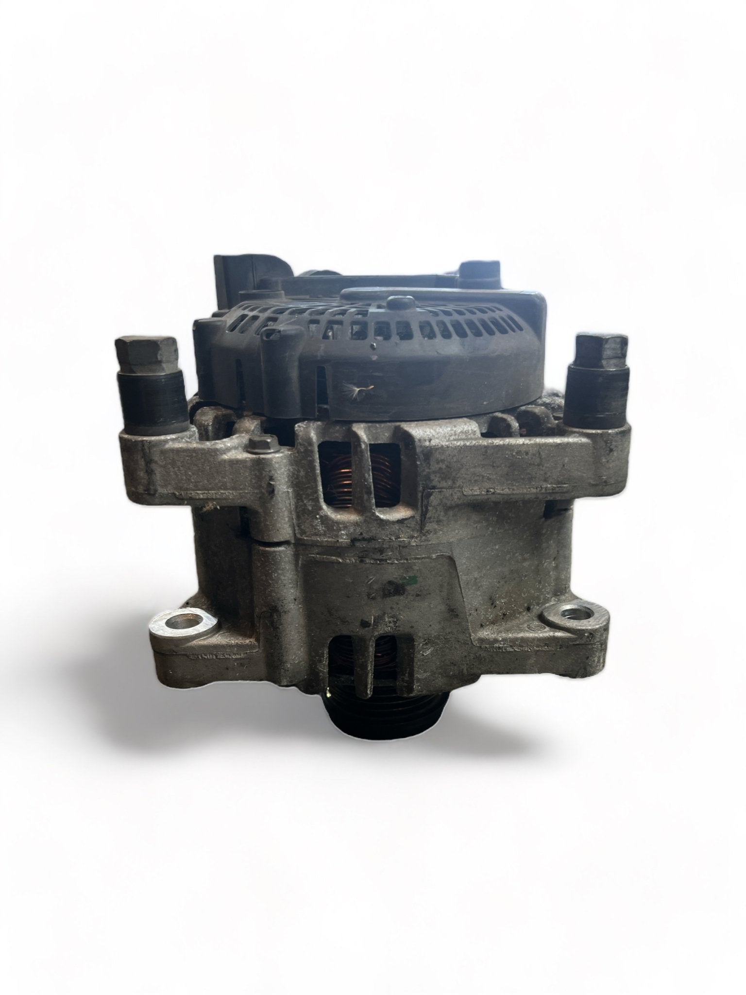 Alternatore Ford Fiesta 1.6d ( 2016 ) cod : AV6N-10300-GC