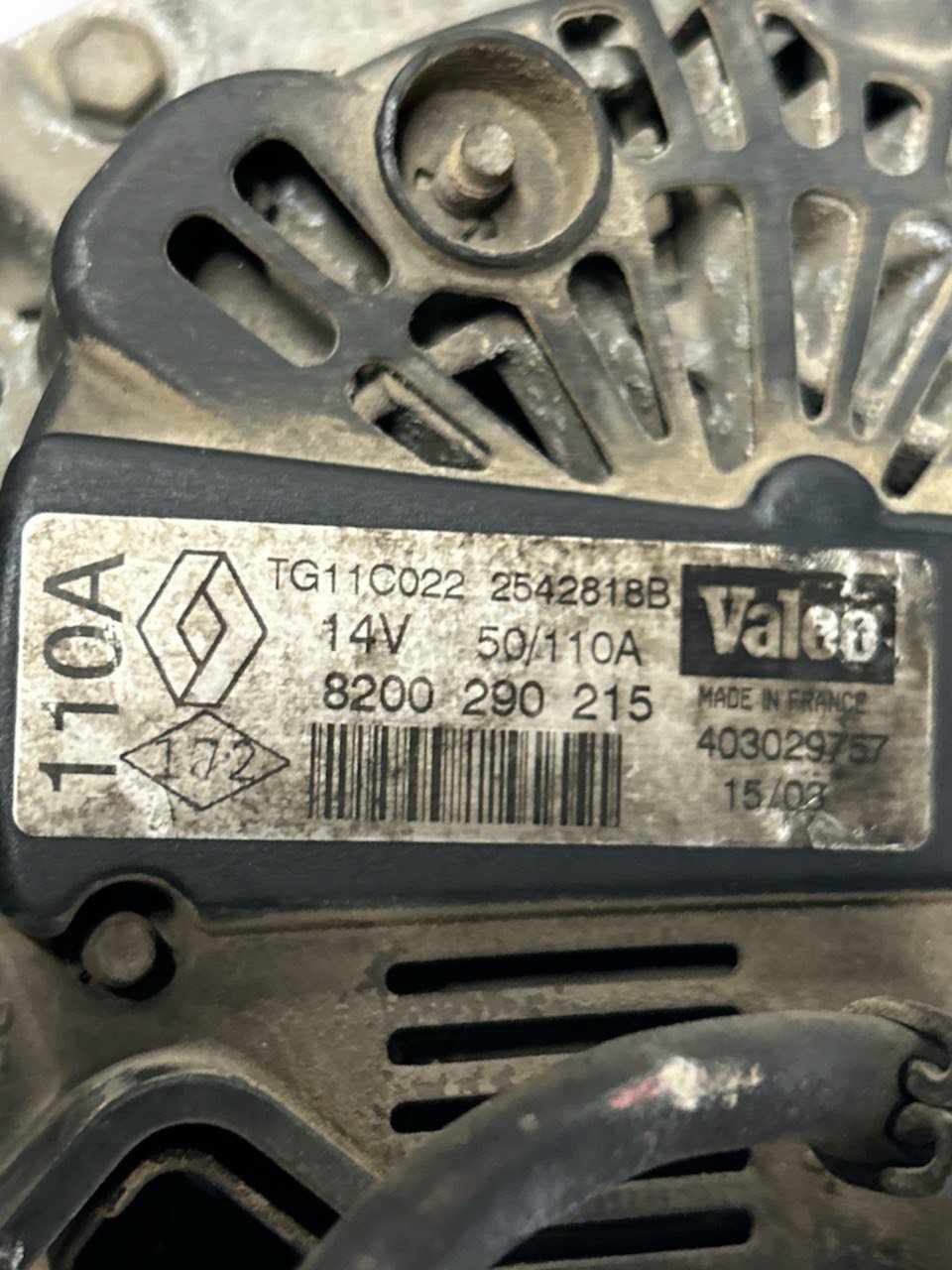 Alternatore Renault Laguna II 1.9 Diesel (2000 > 2007) cod . 8200290215