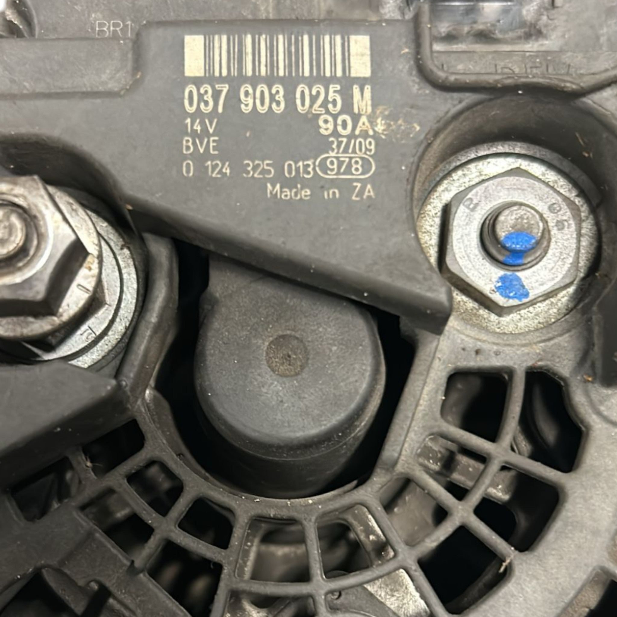 Alternatore Skoda Roomster 1.4 Benzina cod:037903025 (2006 > 2015)