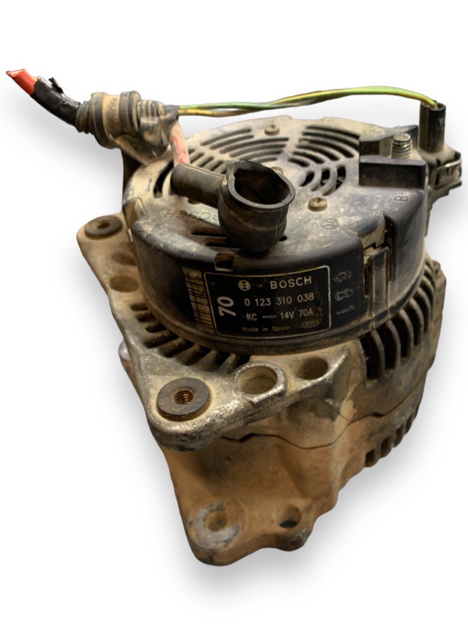 Alternatore Volkswagen Polo 9N 1.2b (2004) cod.0123310038