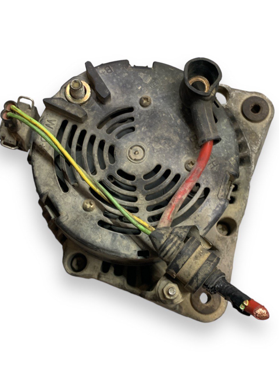 Alternatore Volkswagen Polo 9N 1.2b (2004) cod.0123310038