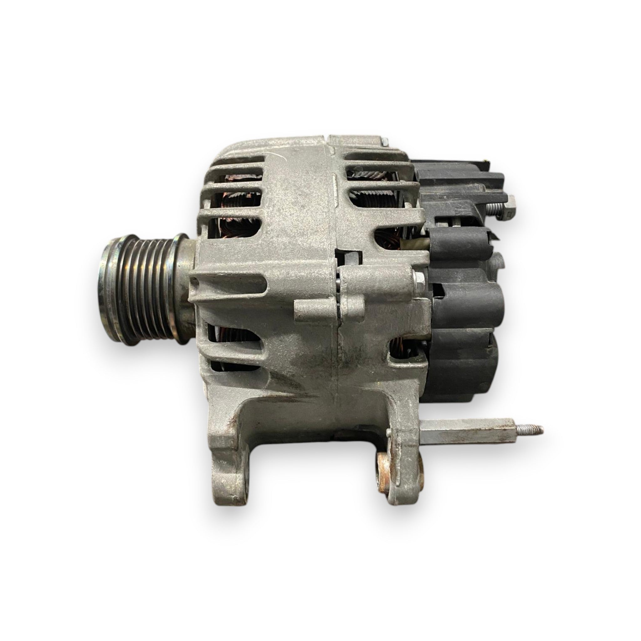 Alternatore Volkswagen Polo VI AW1 1.6 Diesel (2017-) Cod: 04L903021C