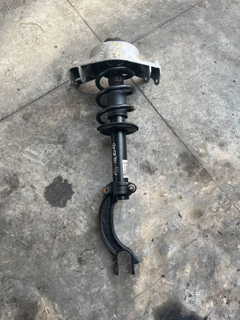 Ammortizzatore anteriore destro Audi A4 B8 cod  8k0031bc