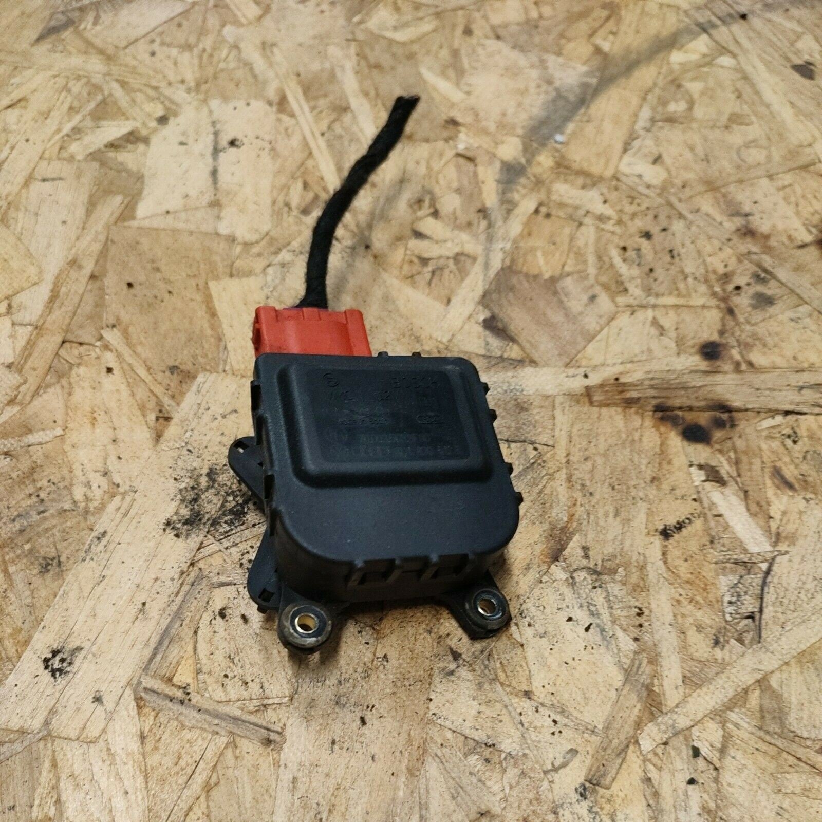 Attuatore Motorino Riscaldamento VW Passat 3B 1.9 2004 8D1820511B 700035693F00