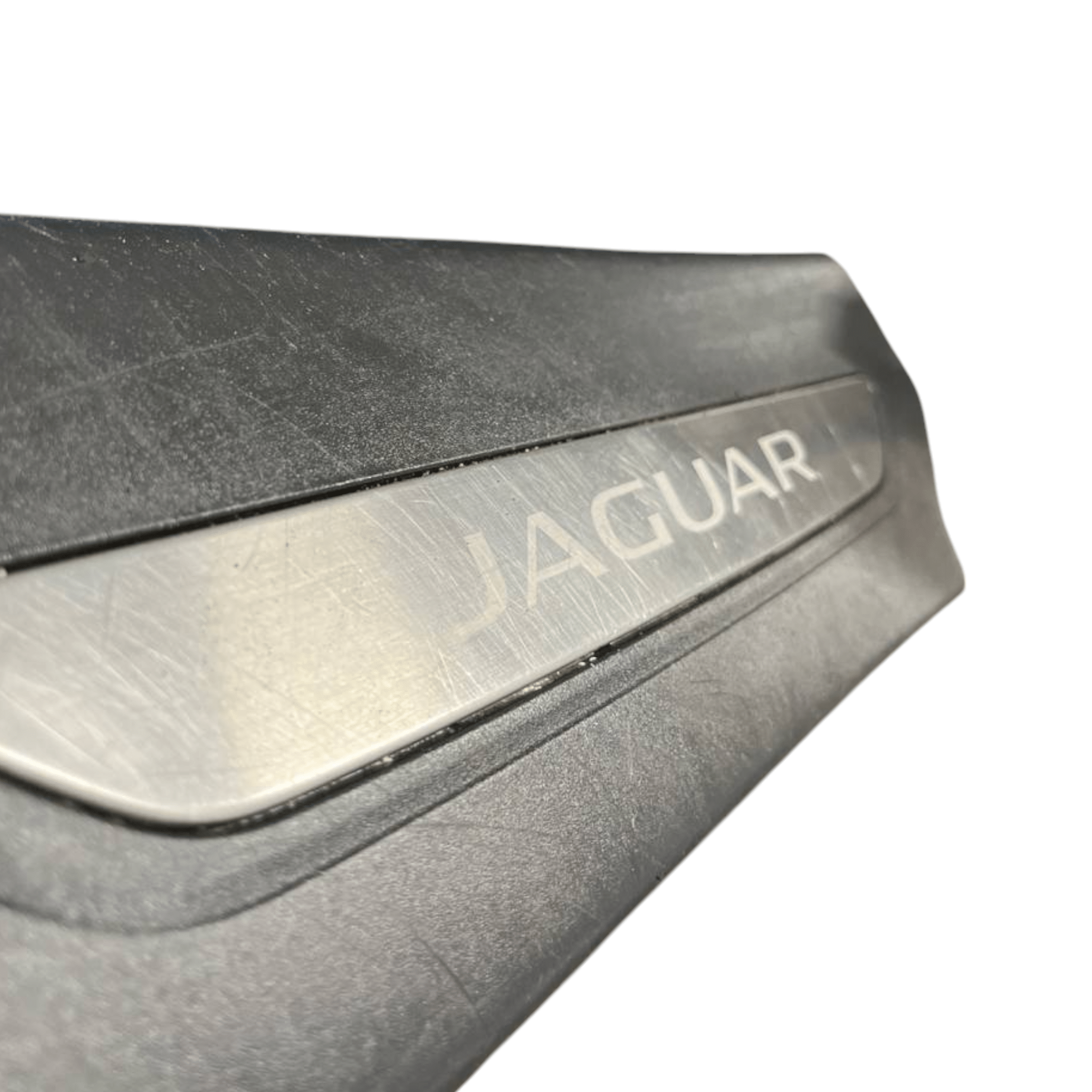 Battitacco Anteriore Sinistro Jaguar F-Pace X761 cod.HK83-13201BF (2016->)