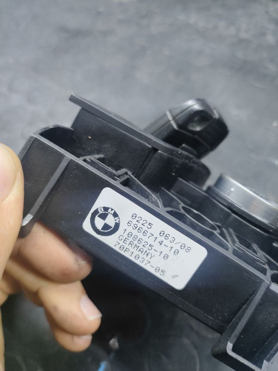 Blocchetto avviamento con chiave Bmw X5 ( e70 ) 3.0 d cod 6966714-10