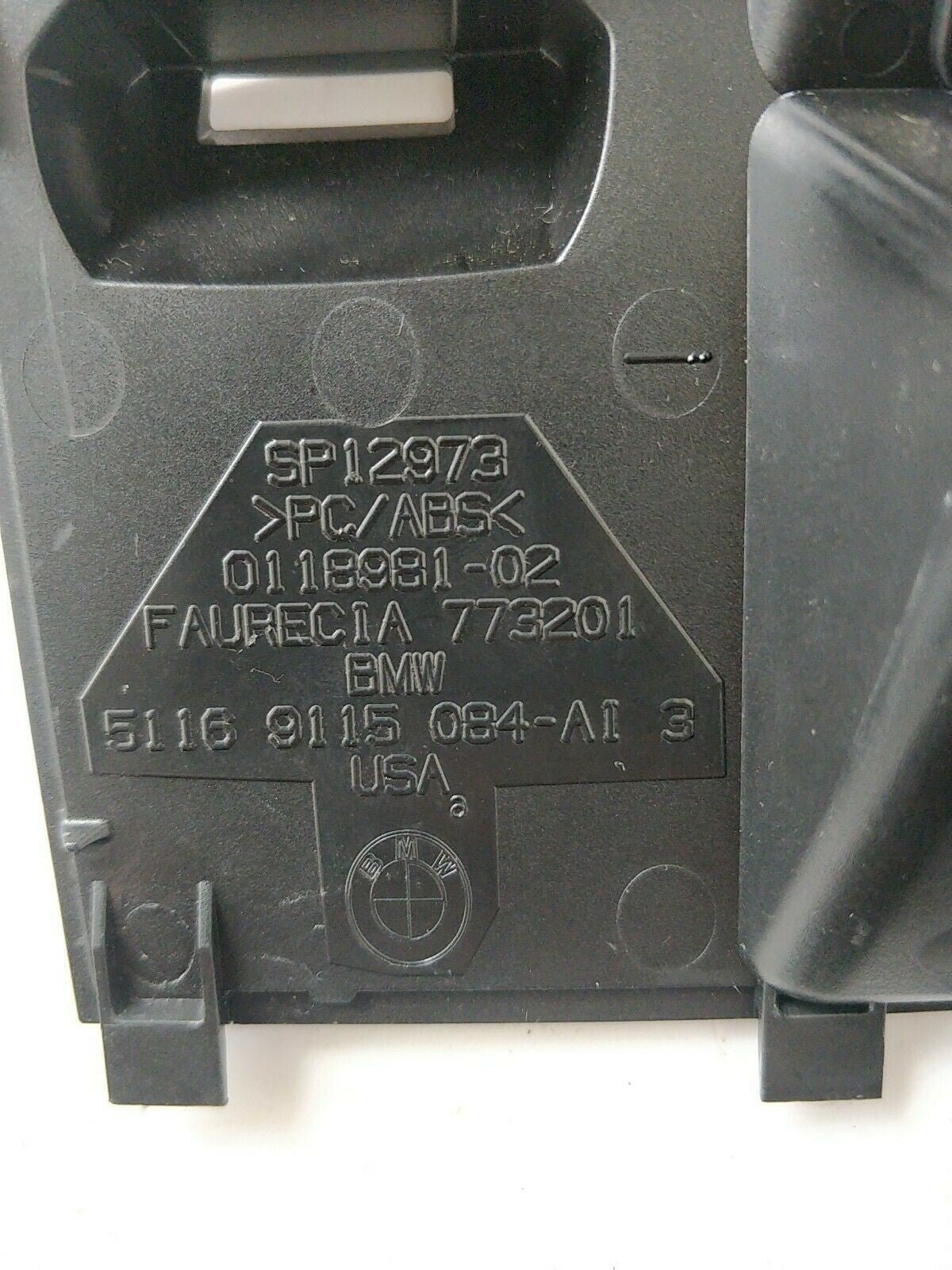 BMW E70 X5 E71 E72 Parete Frontale Vano Aux IN connettore accendisigari 9115084