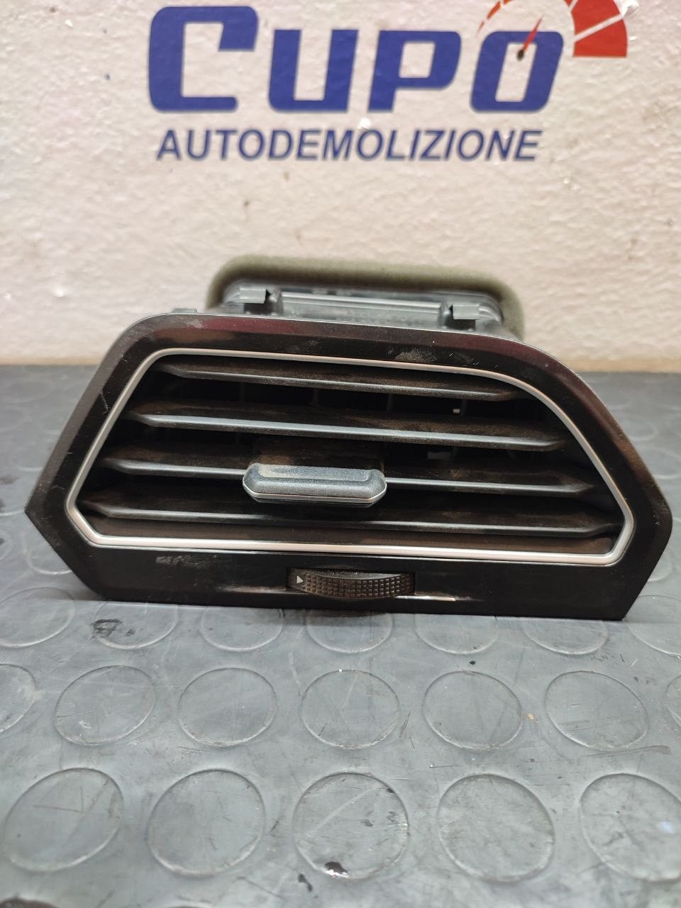 Bocchetta Aerazione Cruscotto Lato Destro VOLKSWAGEN TIGUAN (2016) Cod:5NB819704 EVO