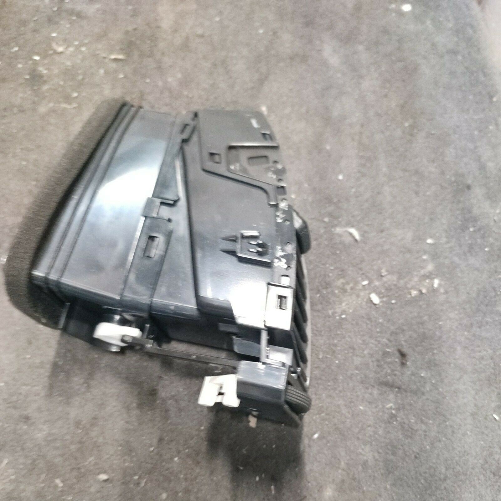 Bocchetta Aria Aerazione Centrale Sinistra 97410-1J000 HYUNDAI I20 2009 1.2 5P