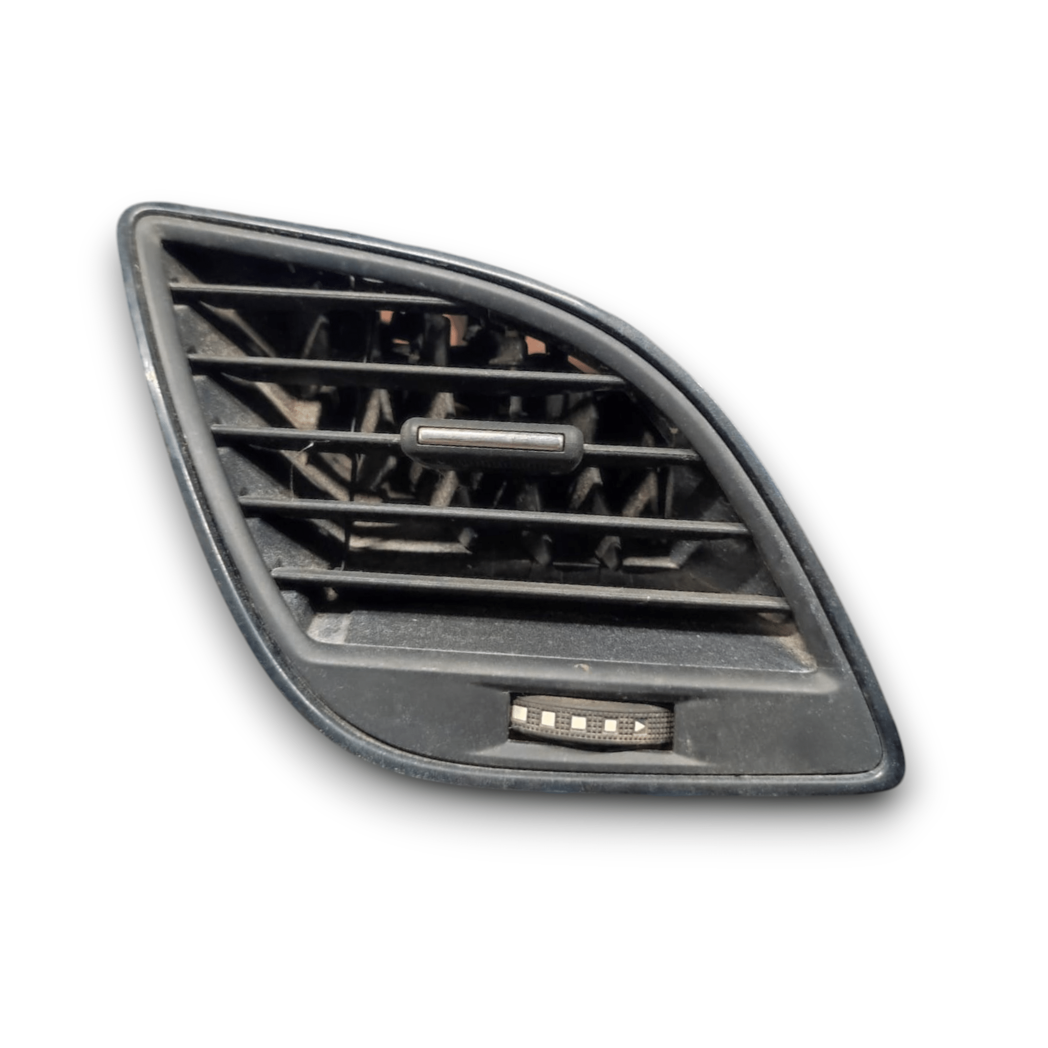 Bocchetta Aria Cruscotto Destro Seat Leon COD: 5F1820902 (2013-2019)
