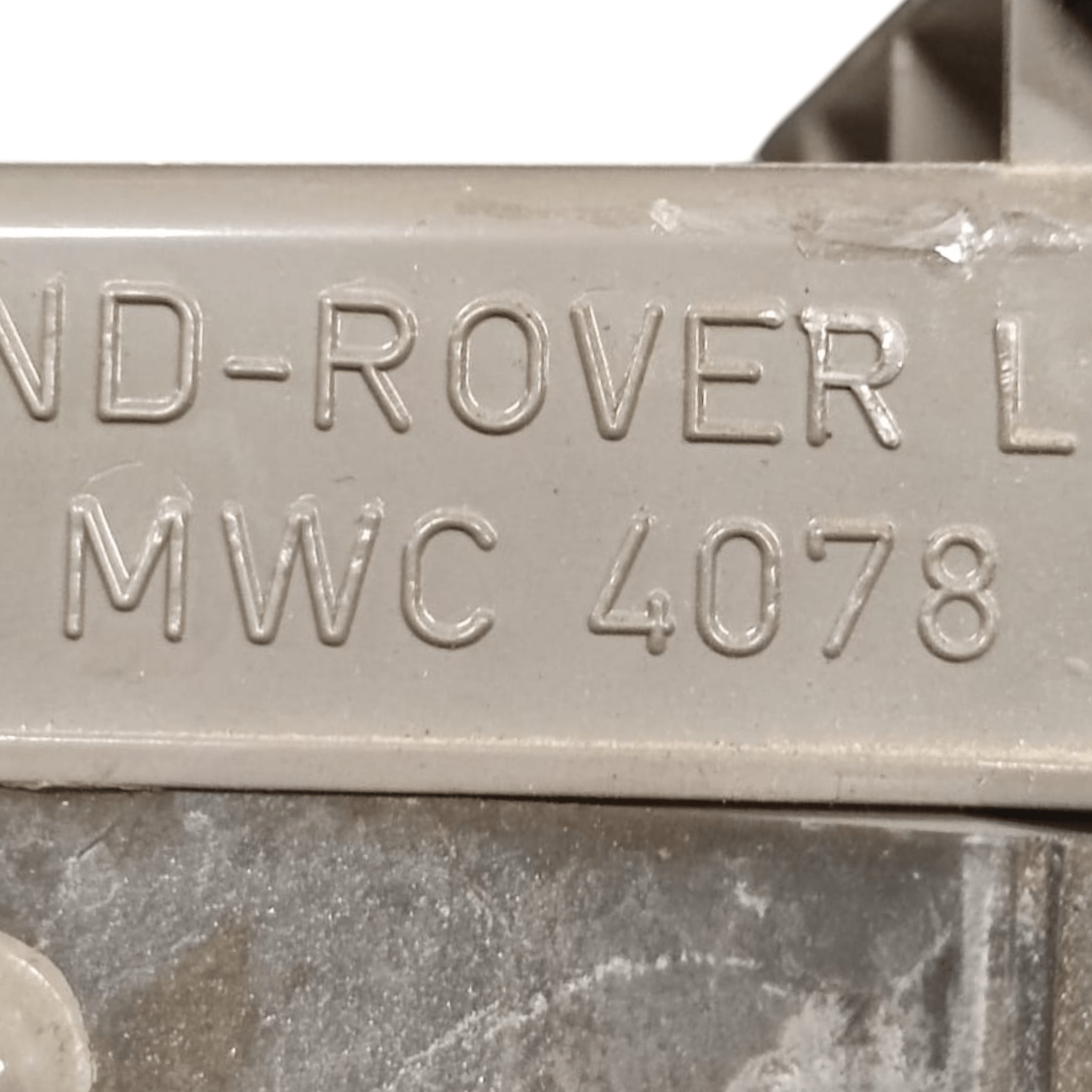 Bocchetta Aria Cruscotto Sinistro Land Rover Freelander COD: MWC4078 (1997-2006)