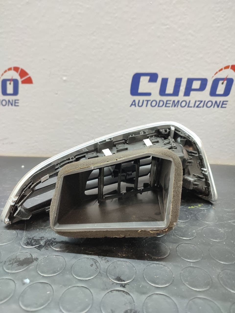 Bocchetta aria destra 11-14FORD FOCUS cod: a018b08cf-3ja6 - BIBA-RICAMBI