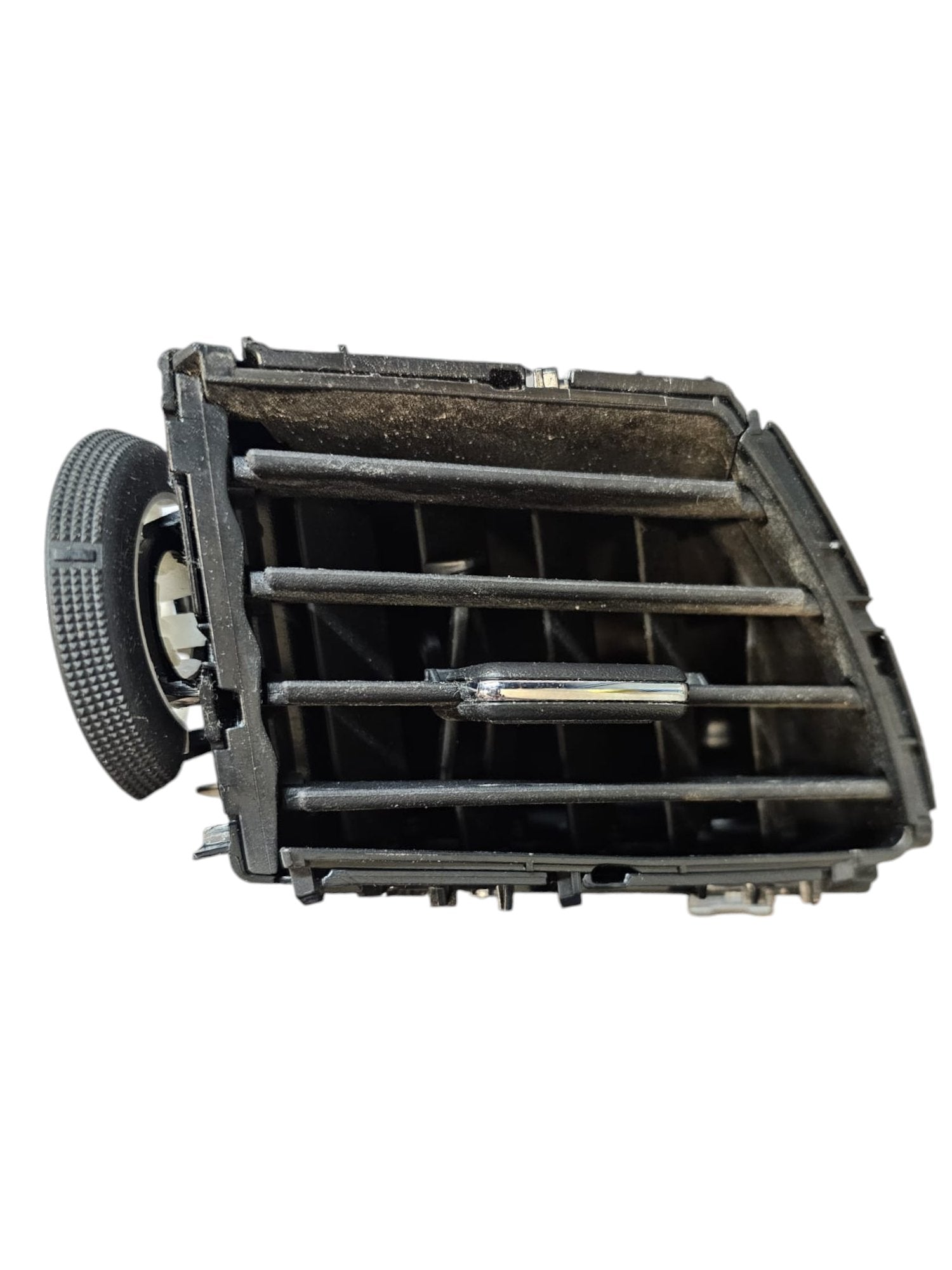 Bocchetta Aria Destra Nissan Qashqai J11 (2014-2021) Cod:687604EH0A