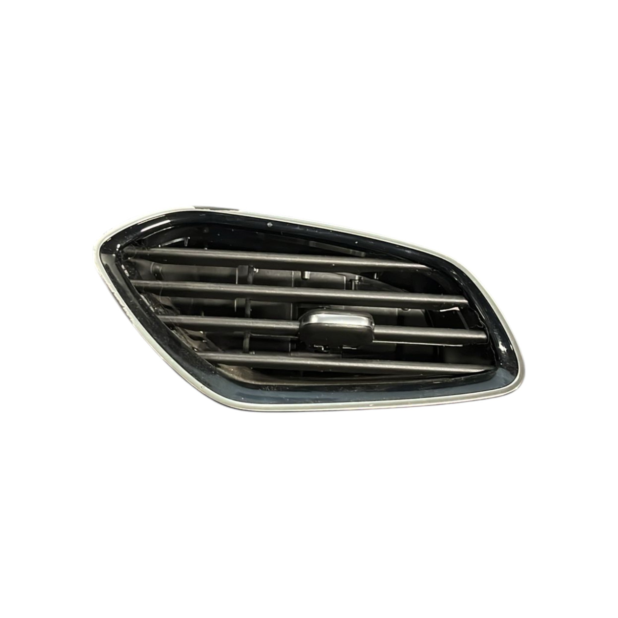 Bocchetta Aria Laterale Destra Opel Grandland cod:YP00063577 (2017 >)