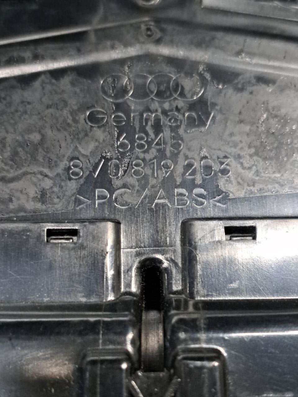 Bocchetta Aria Posteriore + Presa Accendisigari Audi A3 8V COD:8V0819203 (2012-2020)