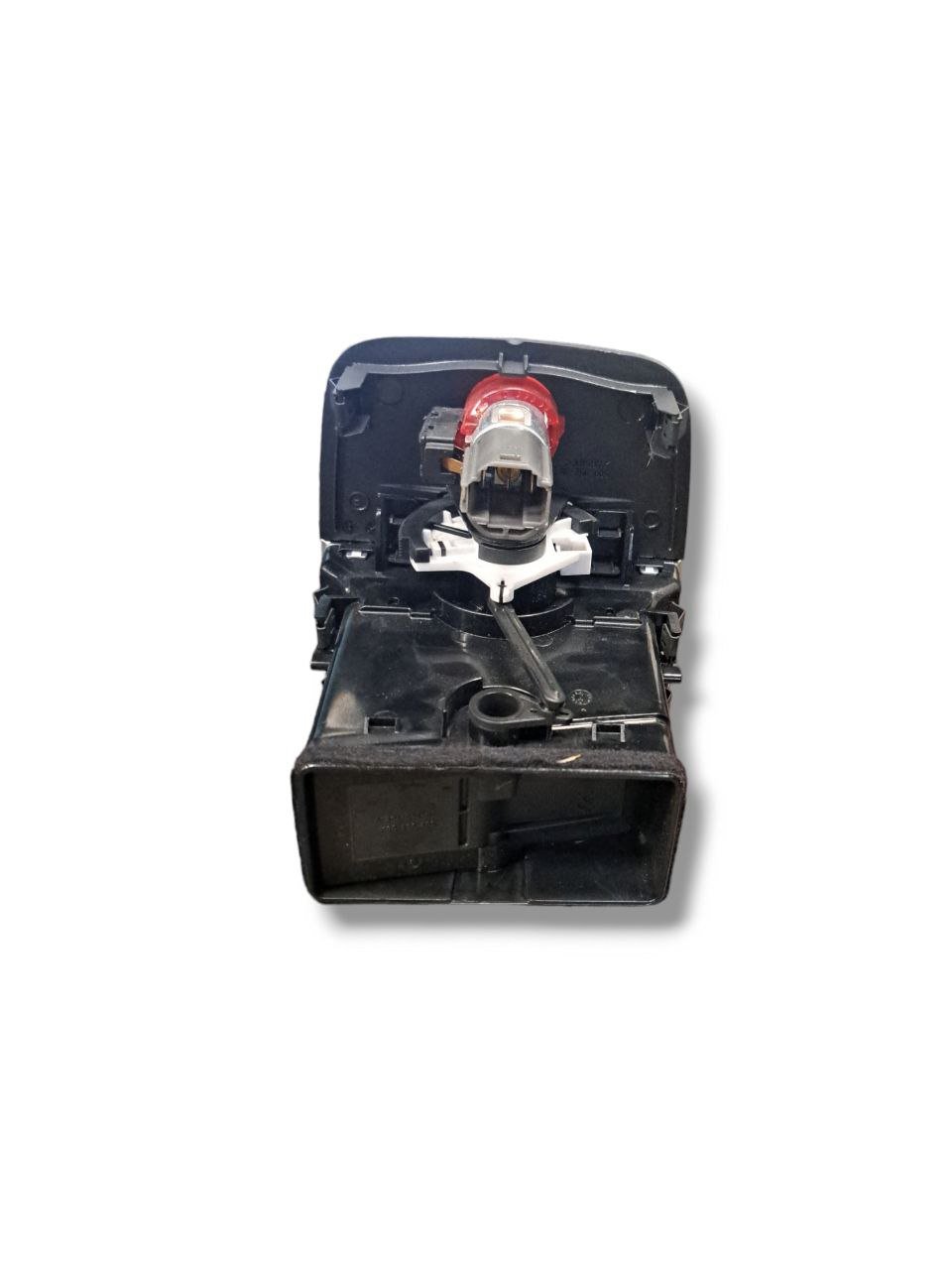 Bocchetta Aria Posteriore + Presa Accendisigari Audi A3 8V COD:8V0819203 (2012-2020)