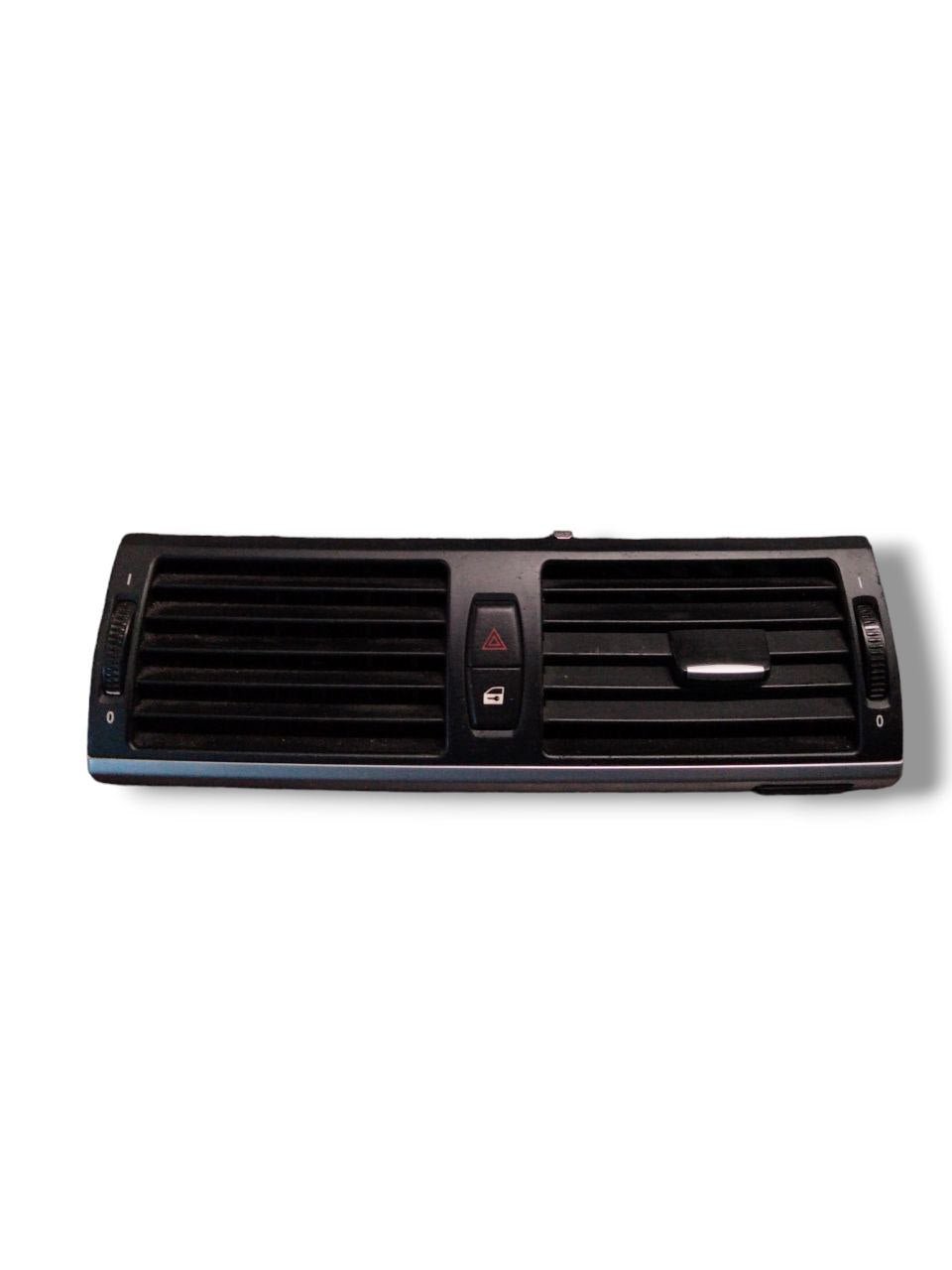 Bocchetta aria + pulsante emergenza Bmw X5 E70 (2006-2013) cod.0117794