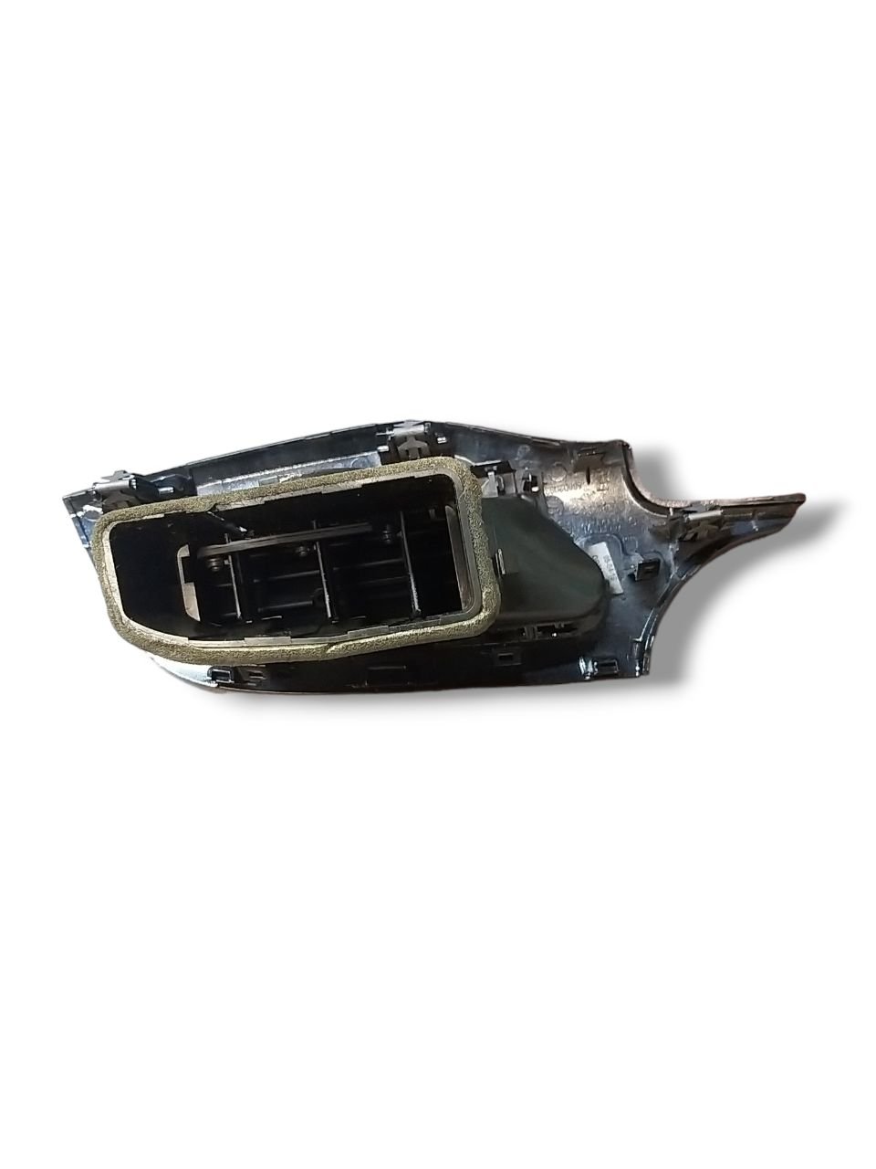 Bocchetta Aria Sinistra Opel Corsa E Cod : 39050126