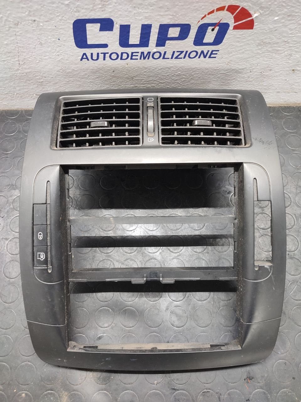 Bocchette Aria + Console Citroen Jumpy II serie (2009) Cod:9634511177