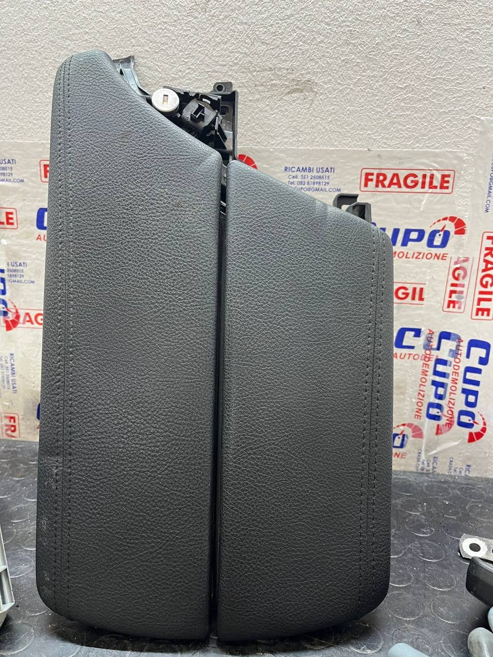 Bracciolo Centrale BMW Serie 5 F10/F11 cod:9216841 - BIBA-RICAMBI