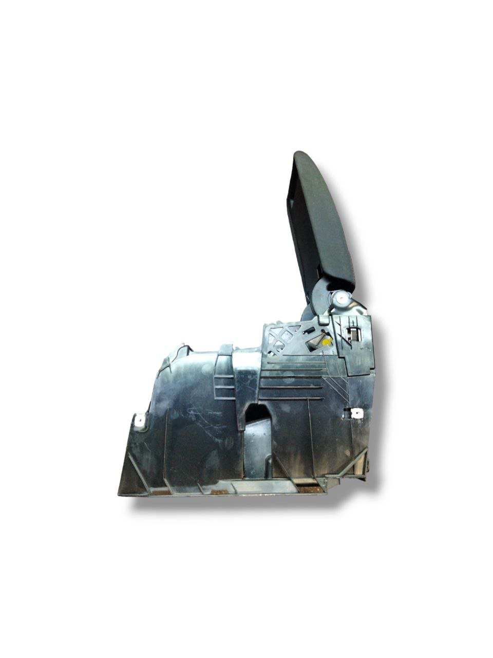 Bracciolo Tunnel Centrale Volkswagen Golf VI ( 2008 - 2012 ) cod.1K5864251