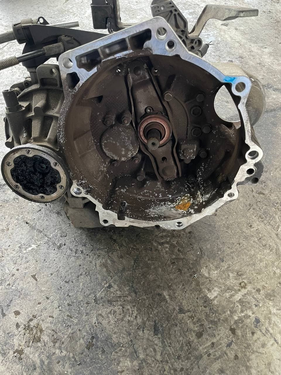 Cambio manuale 5 marce Volkswagen Polo 6R 1.2 benzina 02r301107