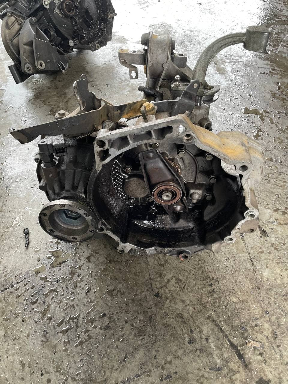 Cambio manuale 5 marce Volkswagen Polo 9N (2004) / Seat Ibiza 2002-2009   1.4 tdi  02j301107d