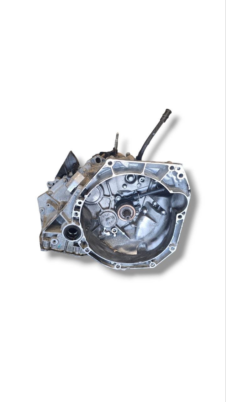 Cambio Manuale 6 Marce Renault Clio V 1.0 benzina 74kw (2019>) Cod : 321018352R