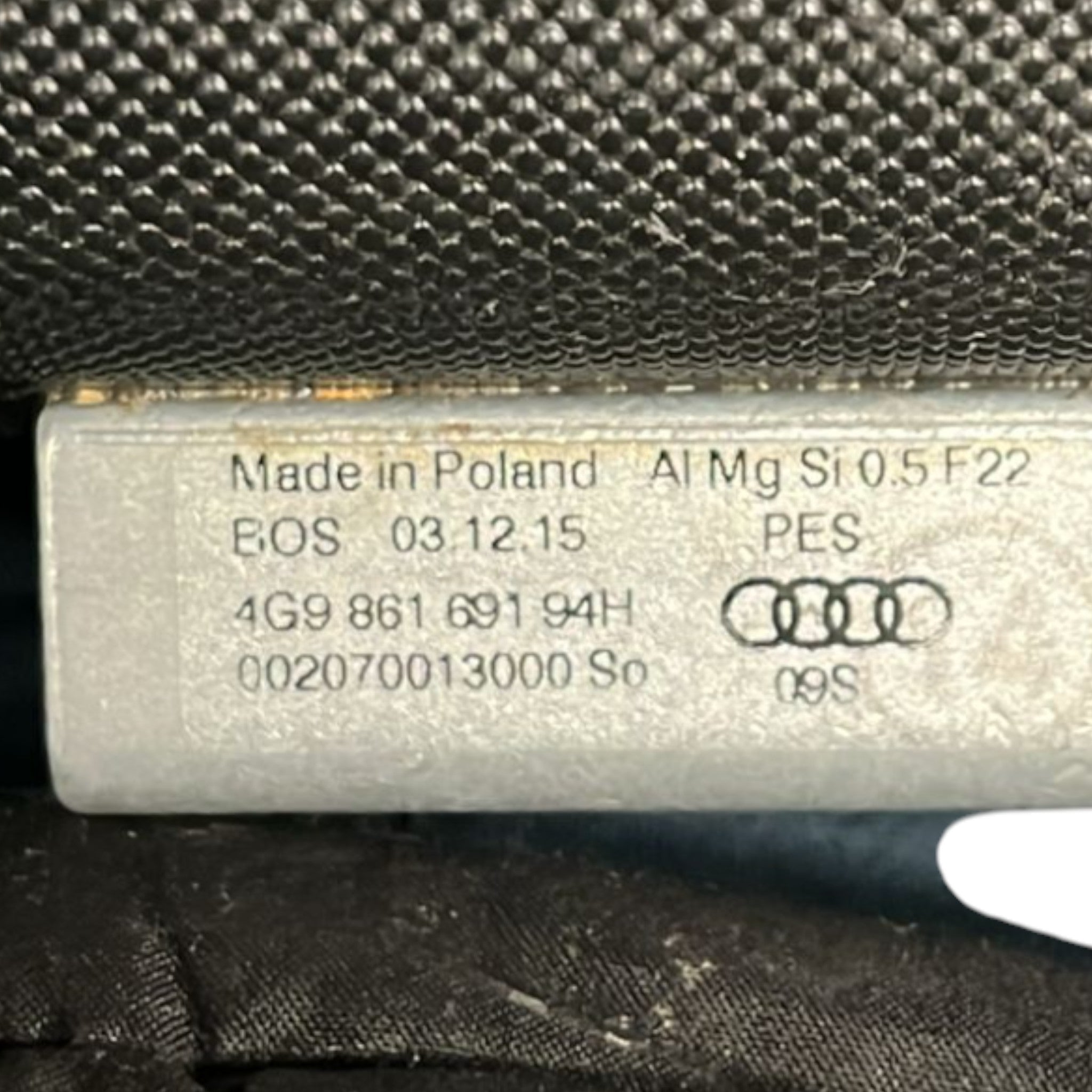 Cappelliera A Rullo Audi A6 (C7) SW cod:4G986169194H (2011 > 2018)