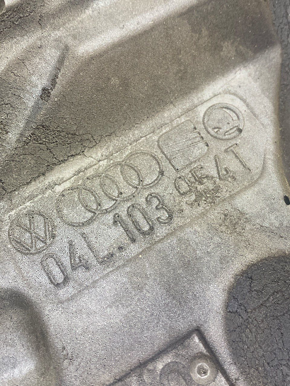 Carter Copri motore Audi A3 8V 2.0TDi ( 2017 ) cod. 04L103954T