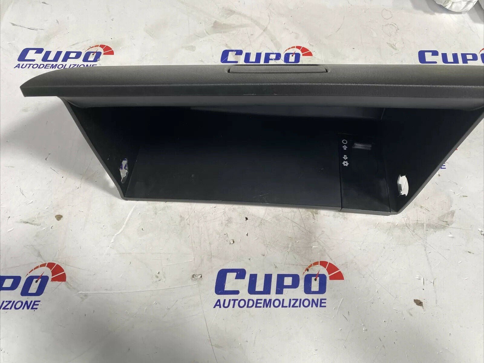 Cassetto Porta Oggetti Kia Sportage  / Serie (2010/2016)