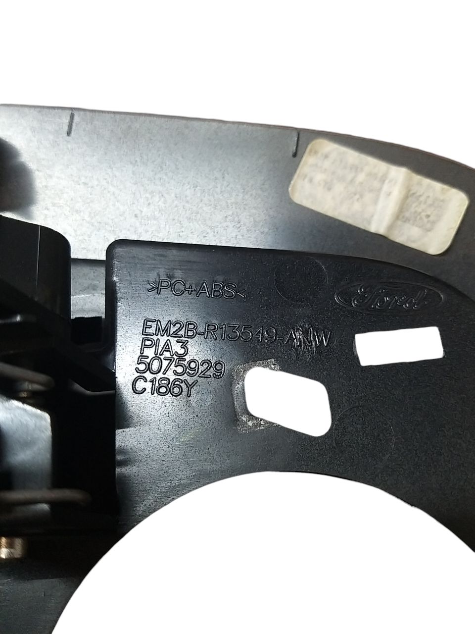 Cassetto / Vano Portaoggetti Cruscotto Centrale Ford S-Max ( 2015 - 2020 ) Cod : EM2B-R12549ANW