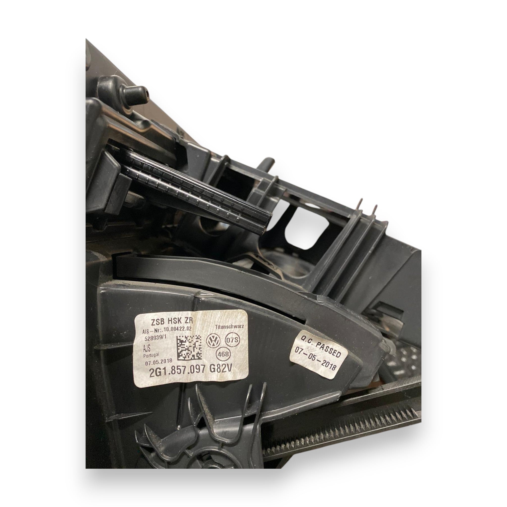 Cassetto / vano portaoggetti Volkswagen Polo VI AW1 (2017-) Cod: 2G1857097G82V