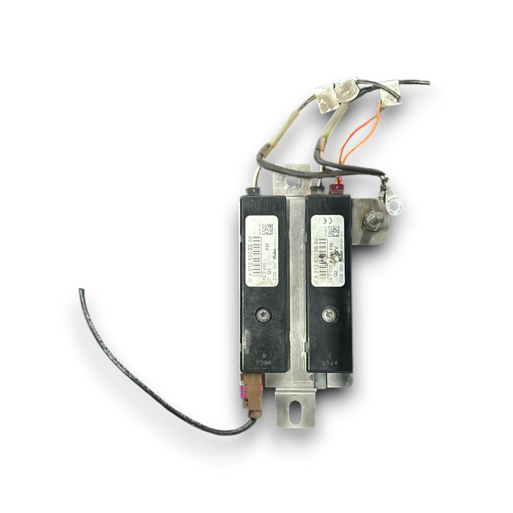Centralina / Amplificatore Antenna Mercedes Benz Classe E (W212) cod.A2128202289 (2009 > 2016) cod.A2128203589