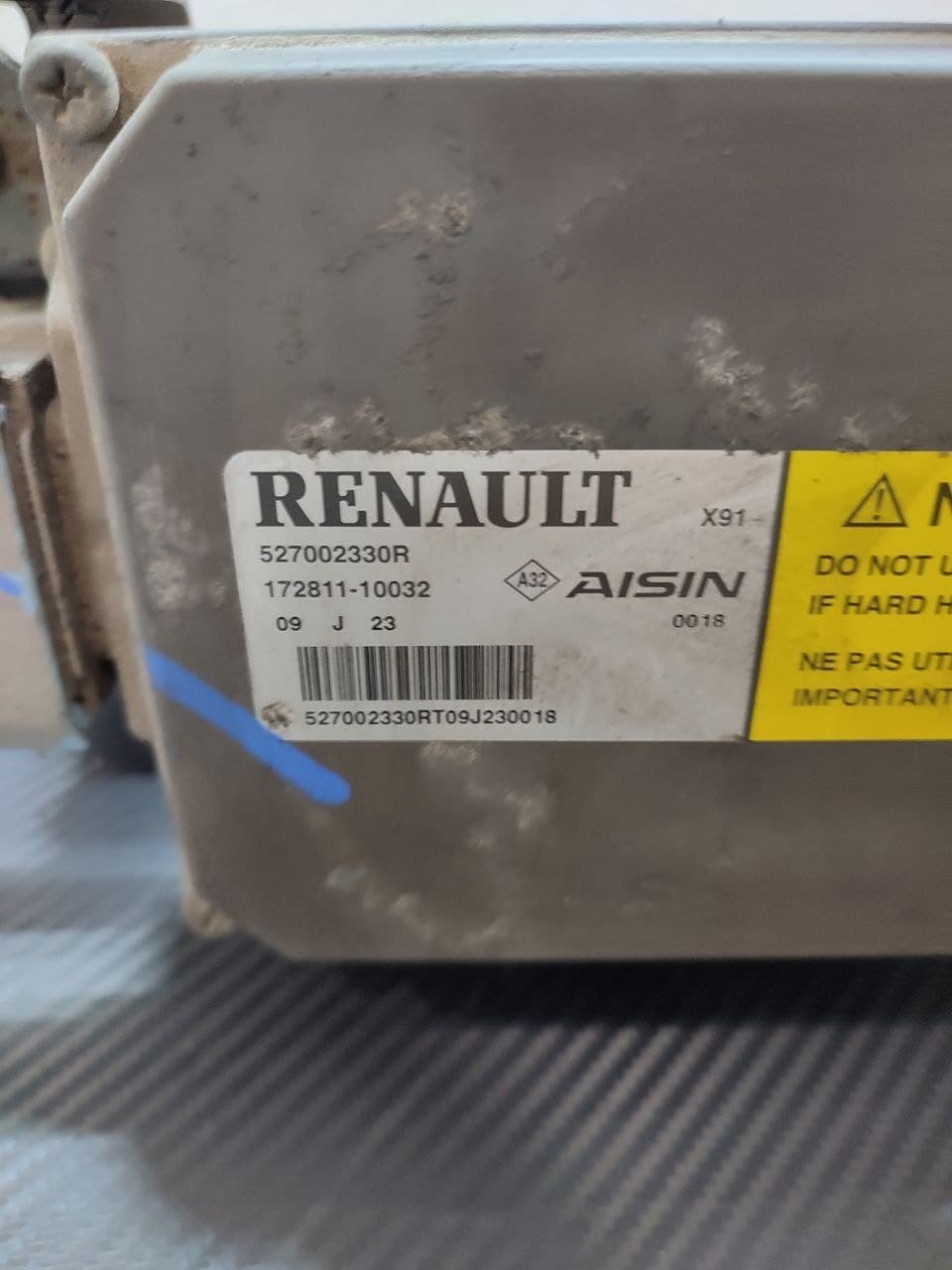 Centralina asse posteriore sospensioni attive Renault Laguna III cod 527002330r