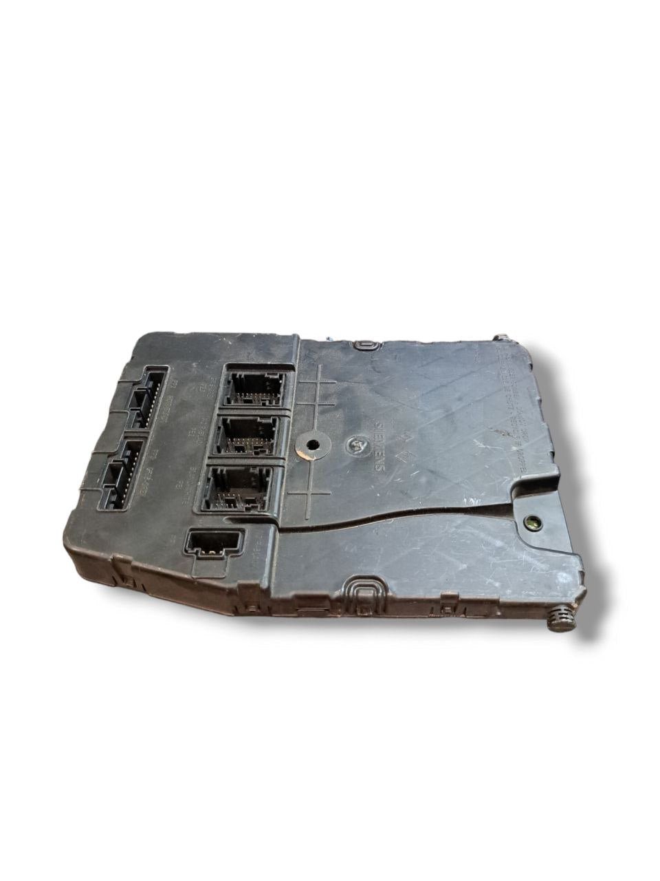 Centralina / Body Computer Renault Scenic 1.9 Diesel (2002-2009) COD:8200780028