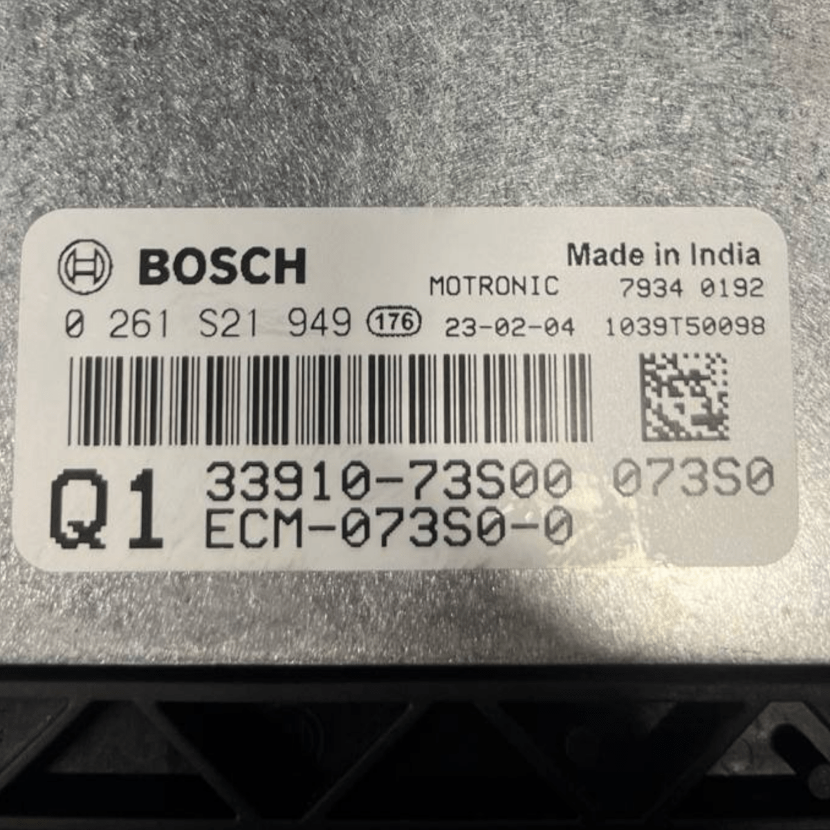 Centralina Ecu Motore Suzuki Swift VI 1.2 Benzina - Hybrid (2017 al 2024) cod: 33910-73S00 / cod: 0261S21949