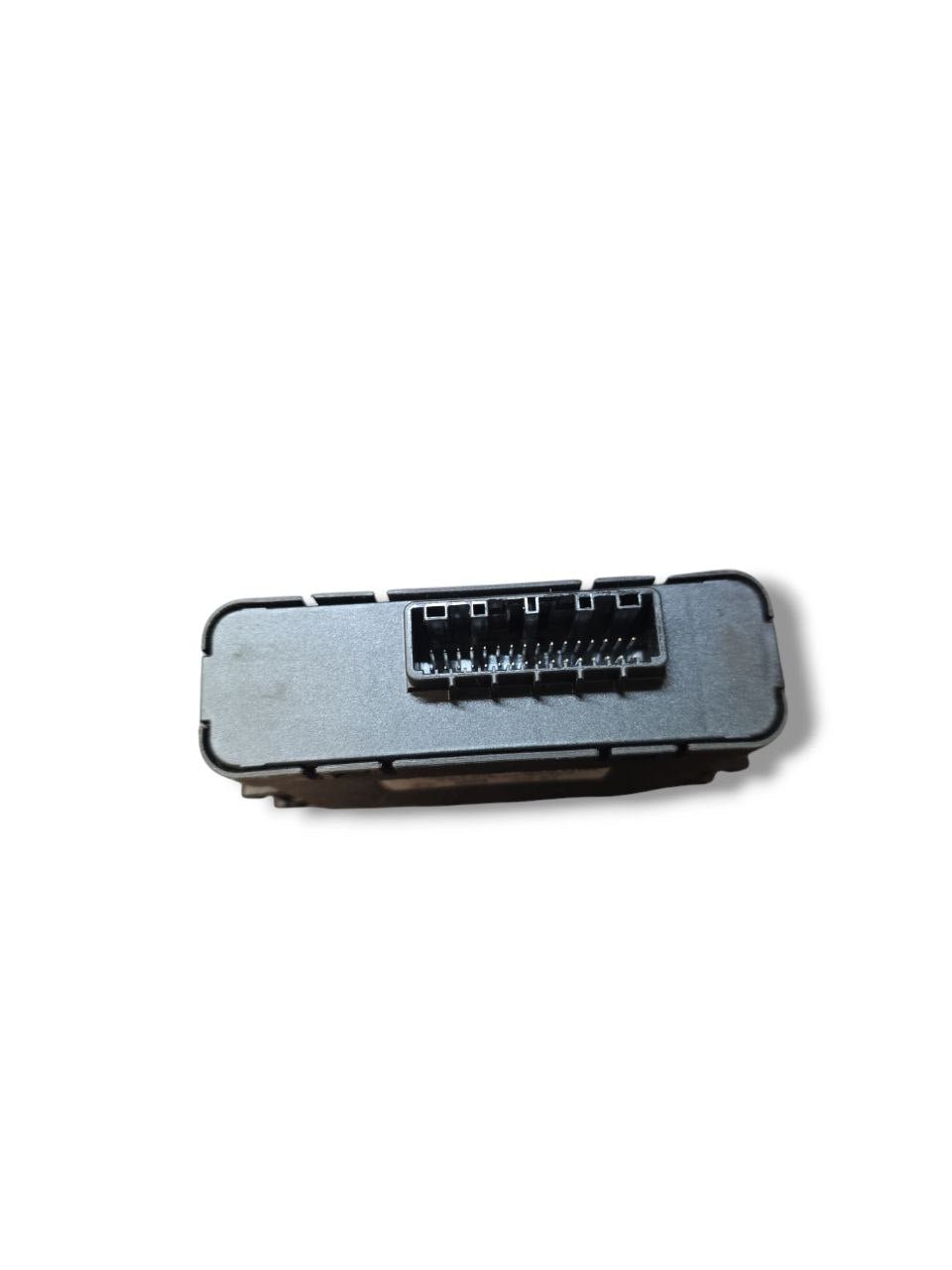 Centralina Modulo Di Controllo Gateway Nissan Juke II 1.0 ( 2019 > ) Cod : 284Y66LA6E