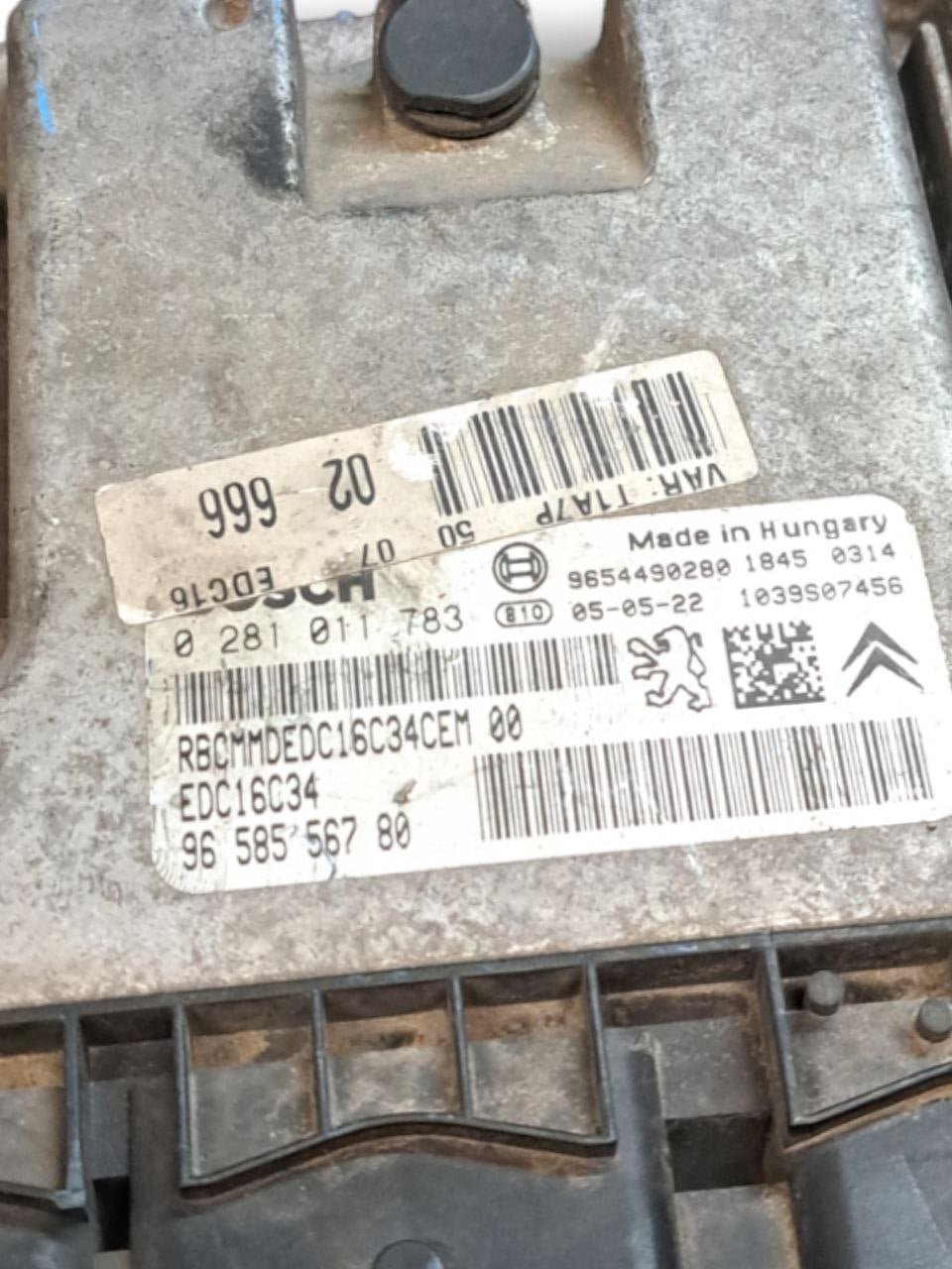 Centralina motore ecu Peugeot 206 1.4 hdi (2002-2006) COD:9658556780