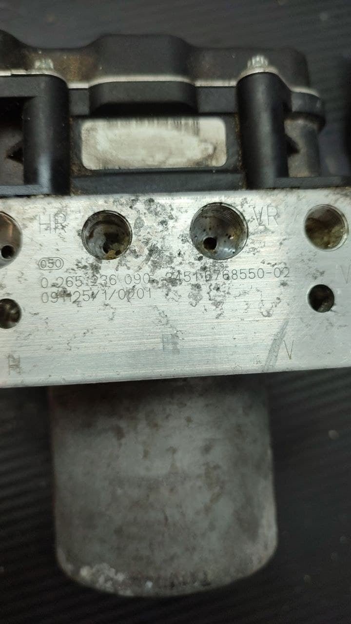Centralina pompa Abs Bmw 320 d e90 / e91  cod 0265236090