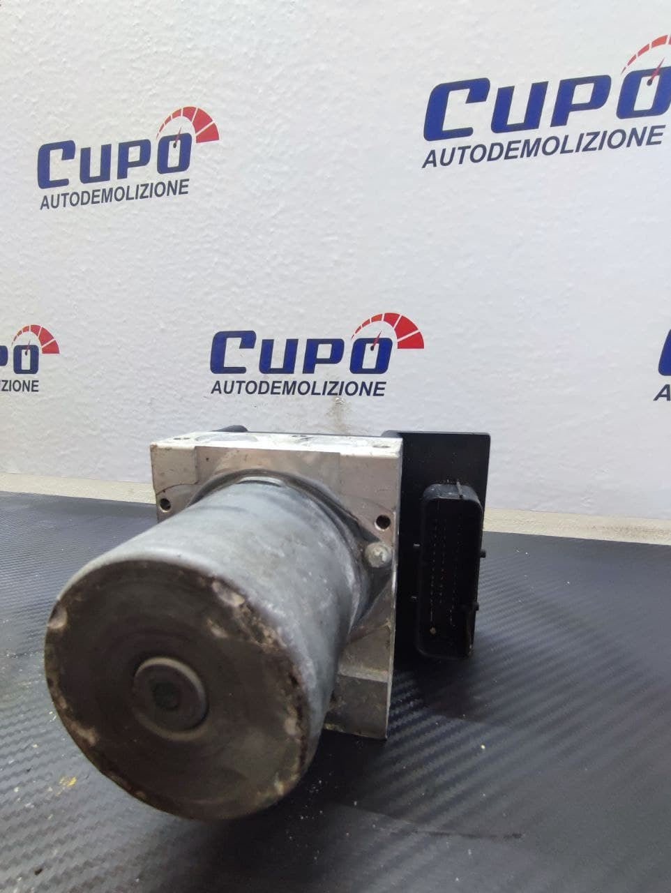 Centralina pompa Abs Bmw 320 d e90 / e91  cod 0265236090