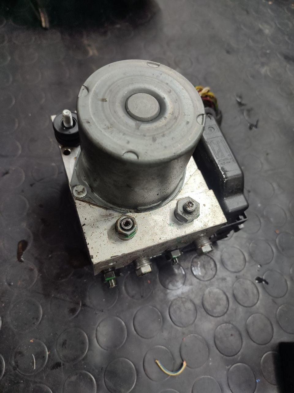 Centralina pompa abs Land Rover Range Rover 2.7 tdv6 ( L320 - 2008 ) cod 0265950472