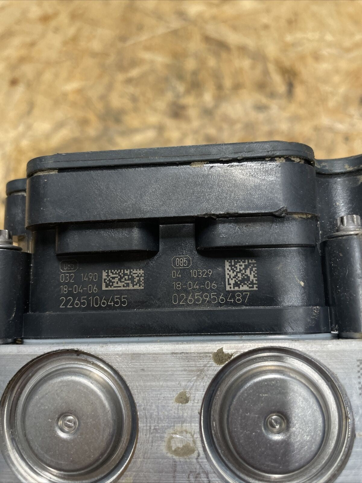 centralina Pompa Abs/Modulatore 2013 RENAULT CLIO / NISSAN MICRA 1149cc Benzina 2265106455