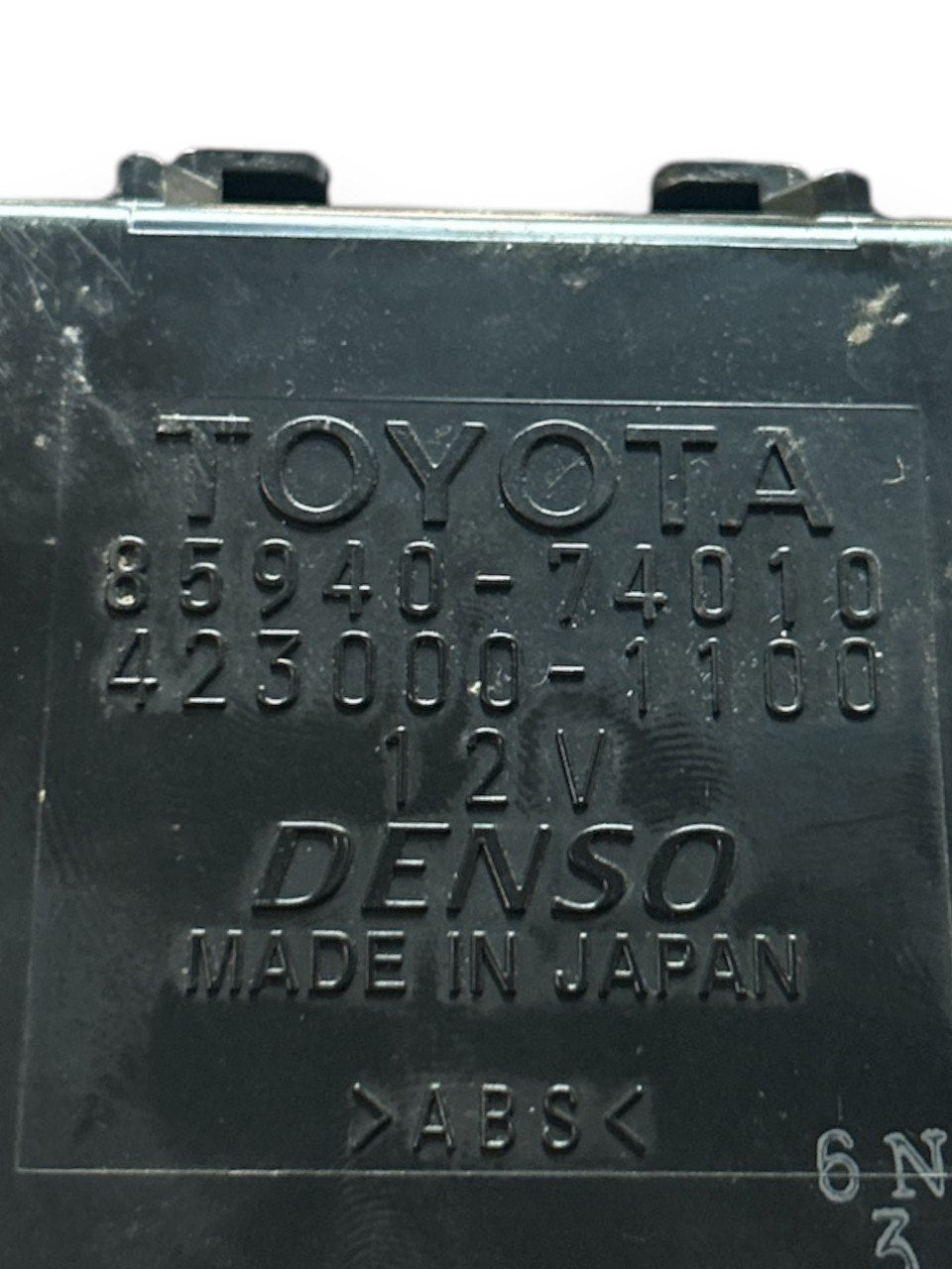 Centralina Relè Toyota IQ 1.0 Benzina (2008 > 2015) cod.85940-74010