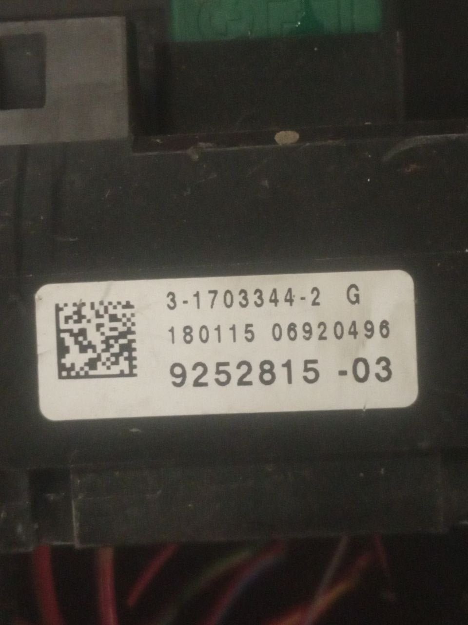 Centralina / Scatola Porta Fusibili Bmw Serie 5 F11 2.0 Diesel (2016) COD:9252815-03