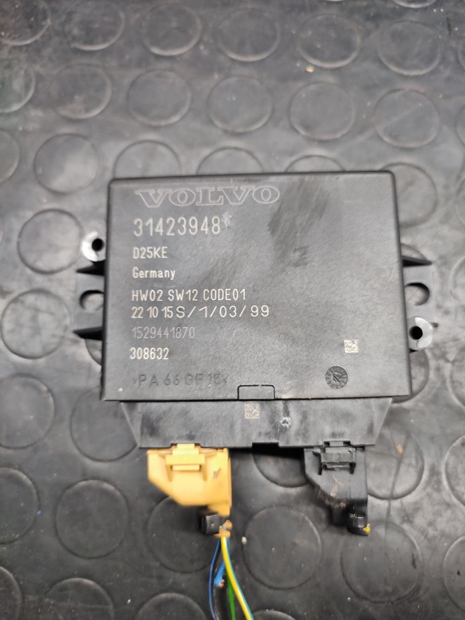 Centralina sensori di parcheggio Volvo XC60 ( 2014 ) cod 31423948