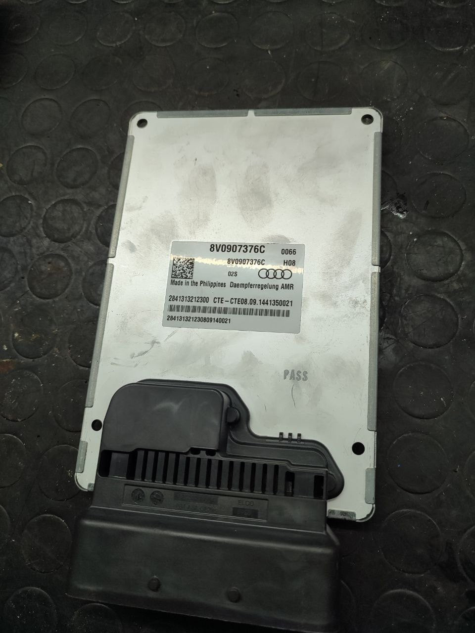 Centralina sospensioni attive Audi S3 ( 8v1 - 2016 ) 2.0 tfsi cod 8v0907376c