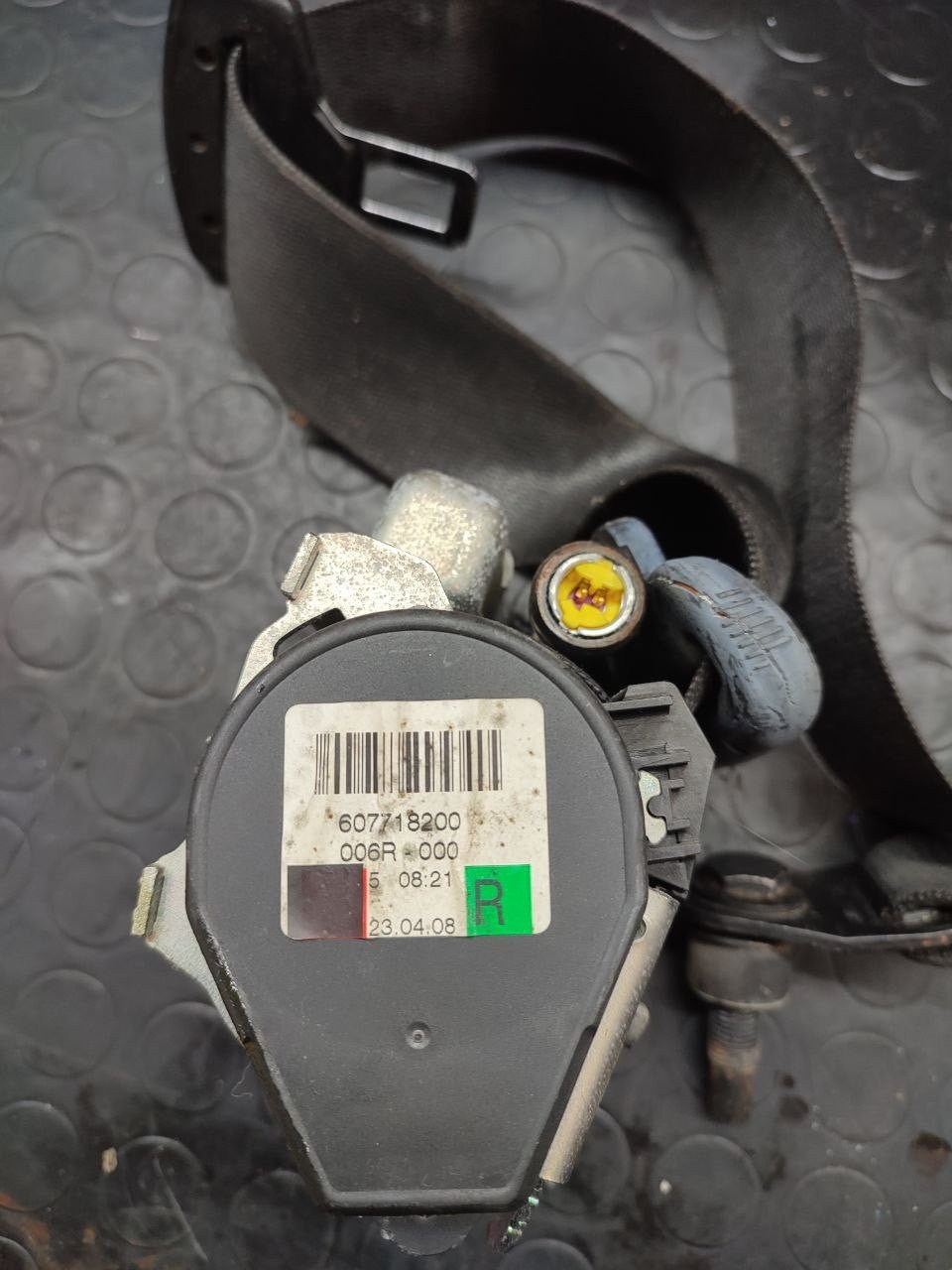 Cintura di sicurezza anteriore destra MERCEDES BENZ CLASSE A W169 2.7 cod: 607718200