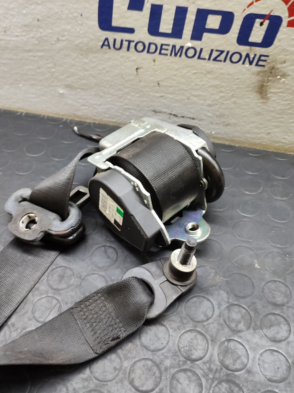Cintura di sicurezza anteriore destra MERECEDES-BENZ CLASSE A W169 cod:  602876900 - BIBA-RICAMBI